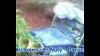 jalan berlubang dikiri ada jurang,dibagian kanan ada tebing menjulang