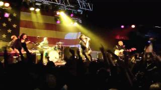 Video thumbnail of "Taking Back Sunday - Cute Without The E (Cut From The Team) (LIVE HD)"