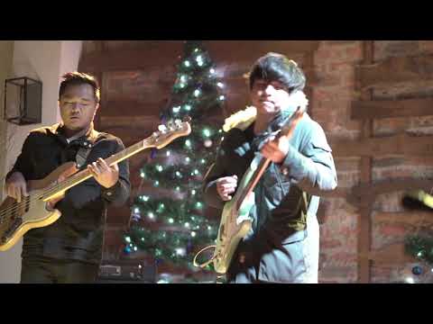 Avora Records - "Sunday" (Live at The Baybery Show, Aizawl)
