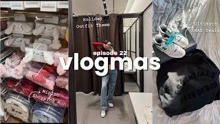 VLOGMAS DAY 22: Miniso Vlog, Holiday Movie Night, + Shopping at the Mall by Angelica Pham 1,443 views 5 months ago 10 minutes, 17 seconds