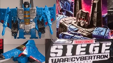 Transformers seige Thundercracker review. War for cybertron trilogy voyager class tetra jet figure 