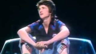 Bay City Rollers - Give A Little Love ( TOTP )1975