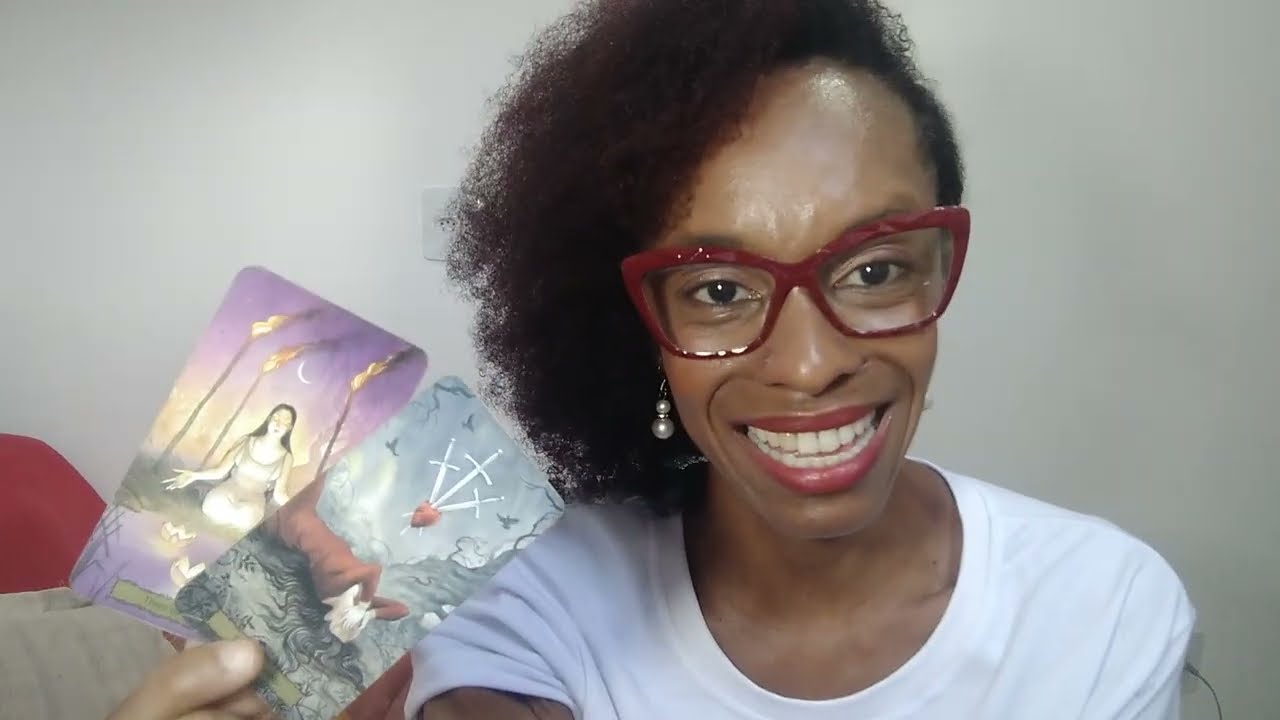 SAGITÁRIO TAROT ♐ SUSPIRANDO DE AMOR POR VOCÊ...