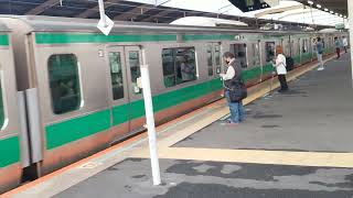 E233系7000番台宮ハエ122編成武蔵浦和駅発車