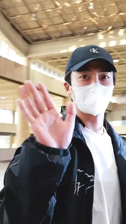 250428 Rowoon at Gimpo Airport this chirpy while I am like a zombie early morning 😂 #rowoon #shorts