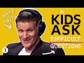 "Who is your celebrity crush?" - Kids ask Matt Smith difficult questions