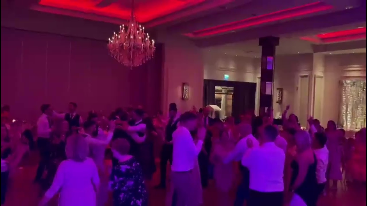 Wedding bands Ireland | The Vows Wedding Band Ireland | Best wedding band Ireland