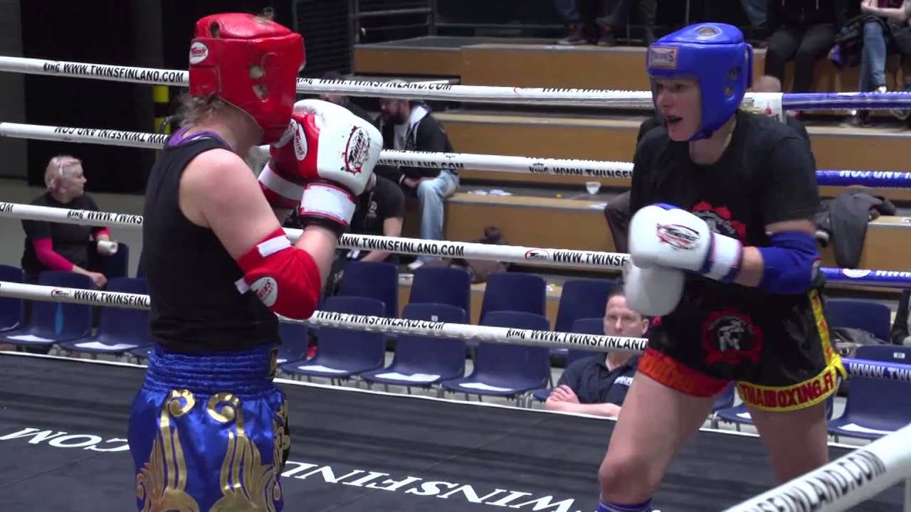 Pia Raita vs. Pirjo Kivelä - YouTube