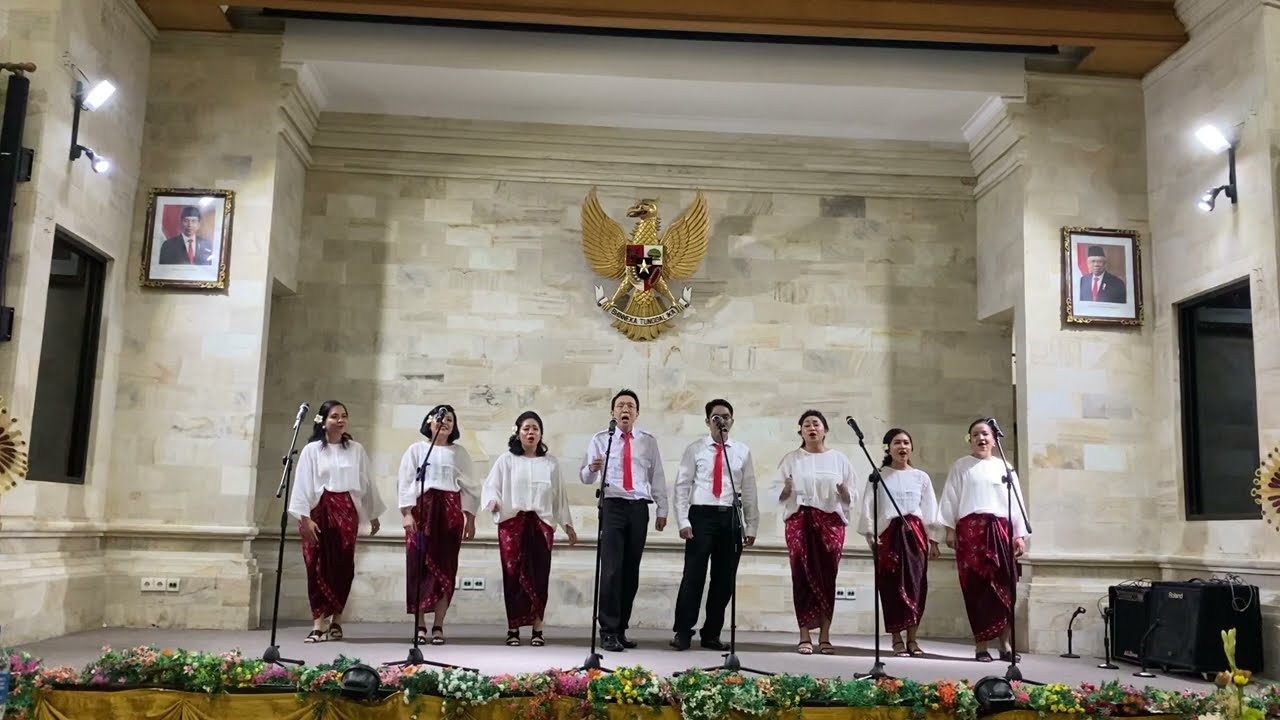 Vocal Group Program Studi Psikiatri (HUT BKFK Universitas Udayana ke-60) -  Manusia Kuat - Tulus