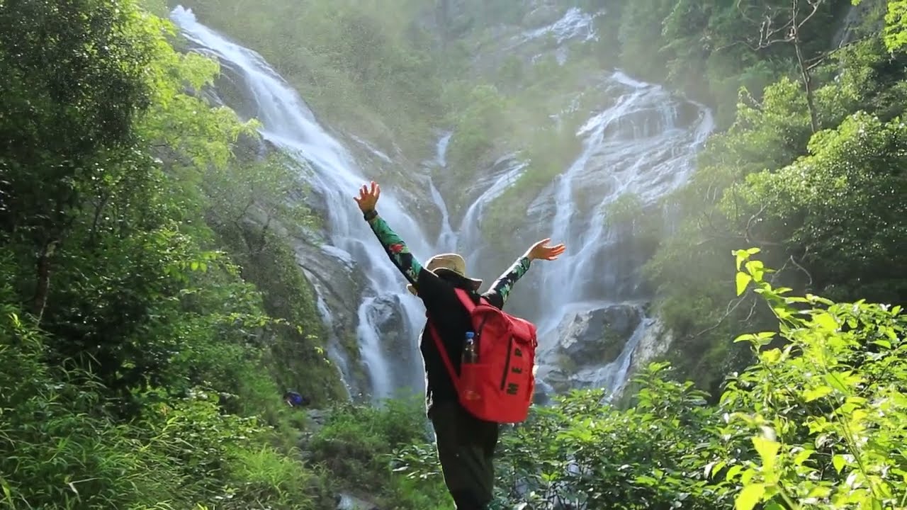 เที่ยวน้ำตกปิตุ๊โกร บ้านกุยเลอตอ อ.อุ้มผาง จ.ตาก