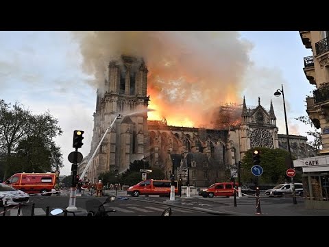 Video: Brannen I Notre Dame Fikk Kvinnen Til å Tro På Et Mirakel - Alternativ Visning