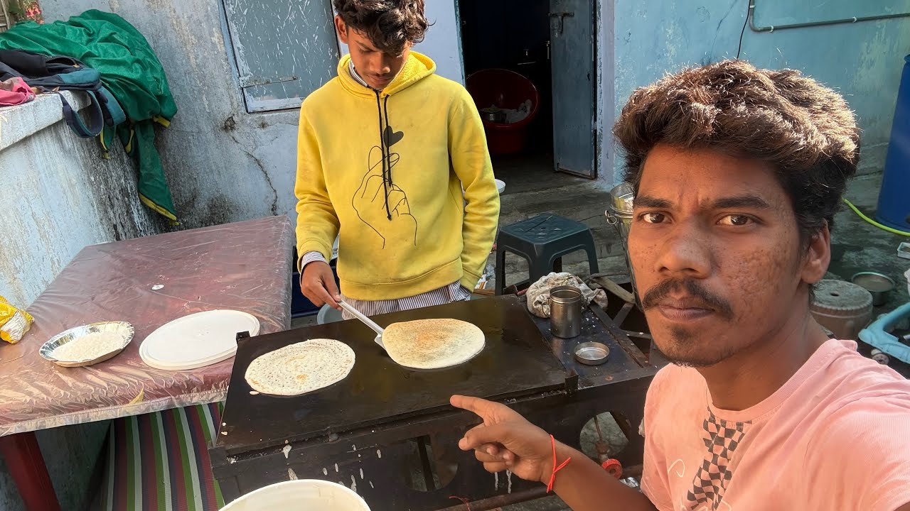 Hotel close breakfast, food donation, ready chestunamu 👌👌👌￼35 members food 👈 miru ela cheyali ante 👈