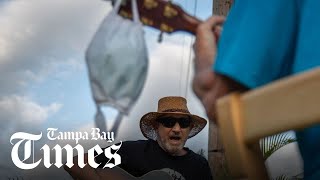 Gulfport residents offer a tribute to John Prine