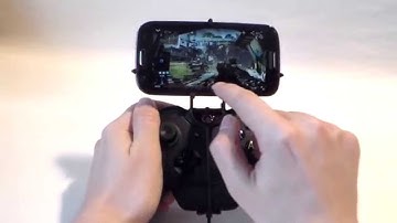 UtorCase for Xbox One controller and smartphones / small tablets