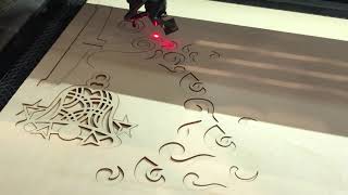 Taglio laser Alberello Natale su compensato di pioppo 3 mm