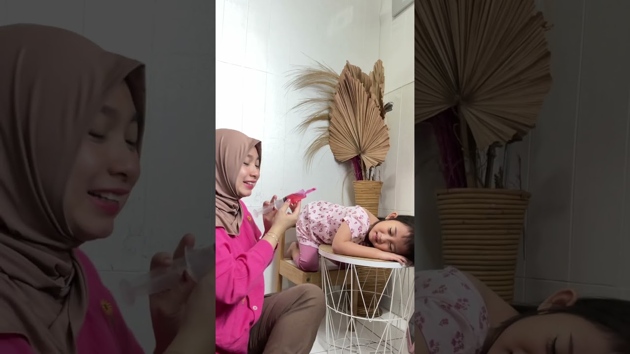 Mom tried to inject her sleeping child… plot twist! 🤣