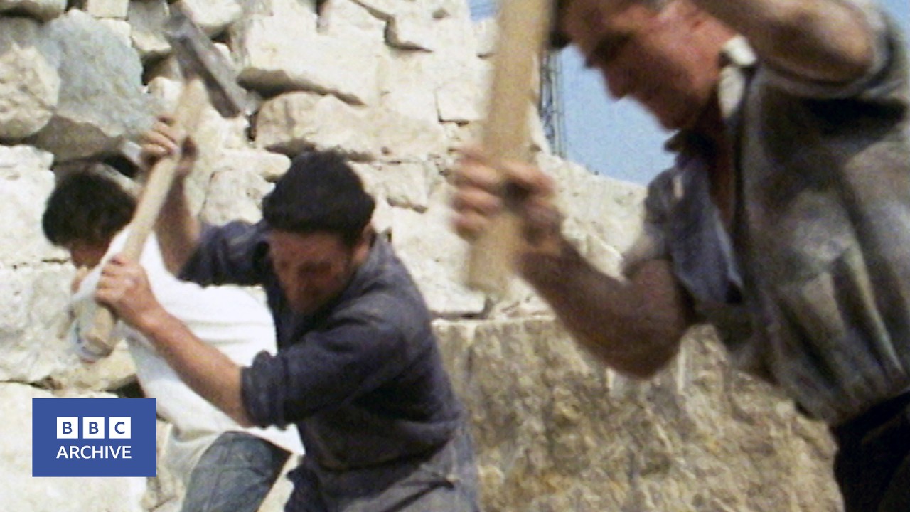 1971: The Portland Stonemasons
