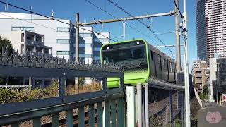 JR山手線通過時に枕木が上下します【Train Passing】JR Yamanote Line railway sleeper ups and downs