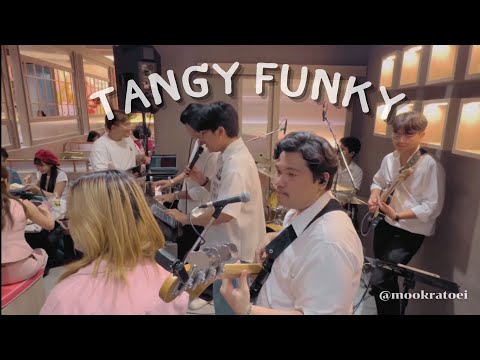 คนไกล - Patrickananda (Live Cover At Moo Kratoei) By Tangy Funky Ft.เต้ยศรี รัศมีแรงกล้า