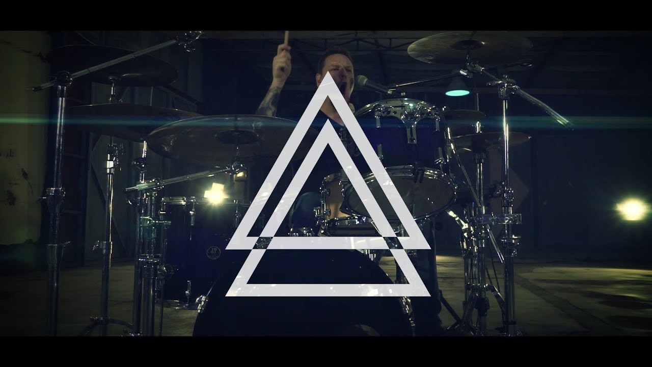 Far from who we are - This is war (Official Music Video)