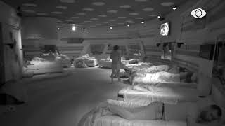 Download Lagu Pasi i lagën krevatin, Mali dhe Mateo i shkojnë Rogertit: Kujton se do flesh pas asaj që ke bërë? MP3