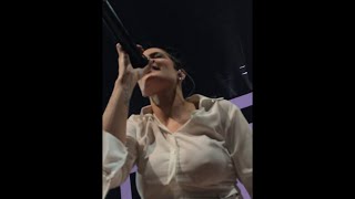 Halsey - Is There Somewhere (FRONT ROW) Live at The O2 London