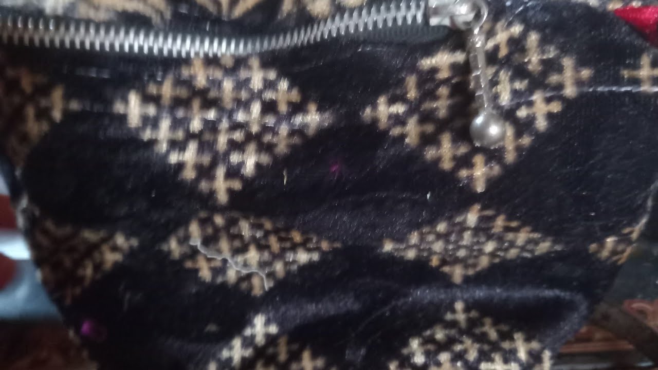 Mini boxy bag 👝 ♥️ making at home/Ghar ke chhote kapde ko kre reuse/ Priyanka 