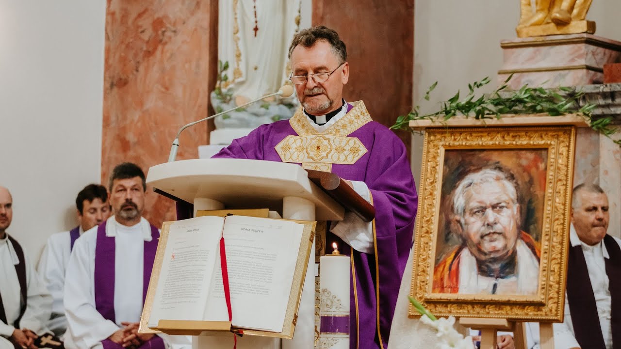 ŠTVRTOK 1. SEPTEMBER 2022 - Sv. omšu celebroval vsdp. Štefan Kováč - MARIÁNSKA PÚŤ V TOPOĽČANOCH