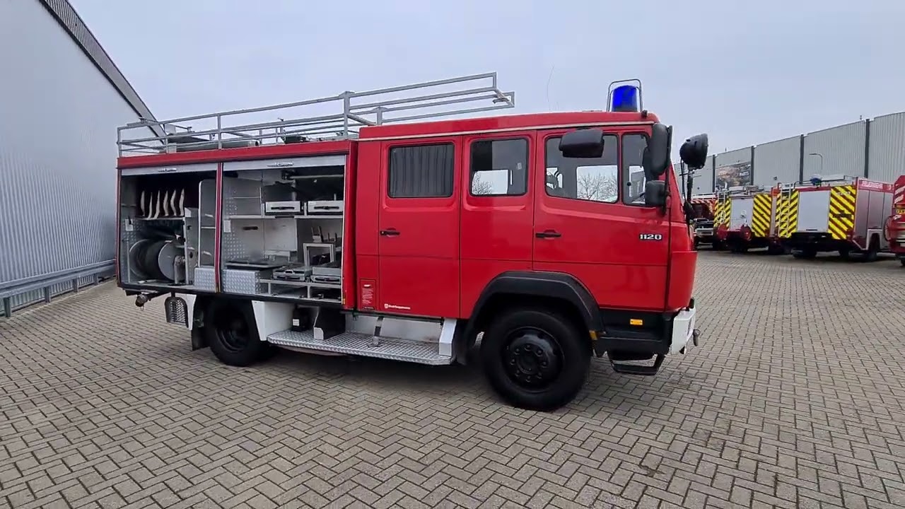 Top trucks 4704 Mercedes-Benz 1120 AF4x4 - 1.600 ltr watertank -