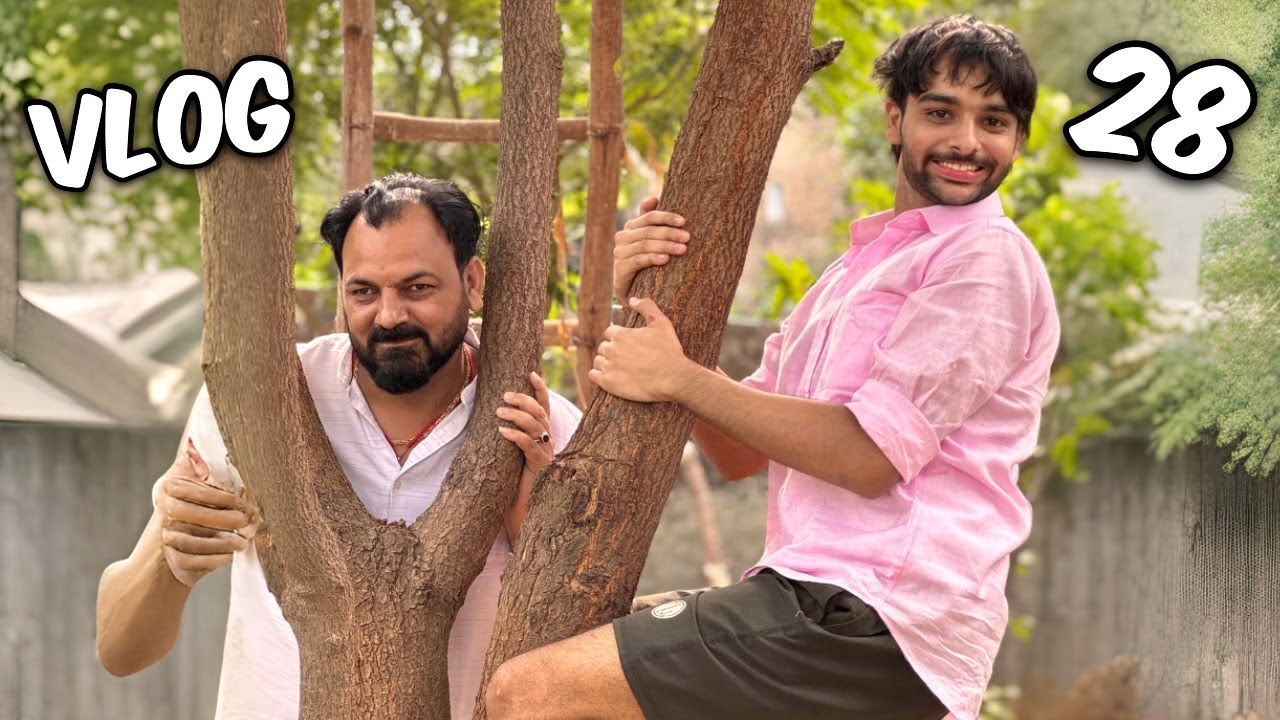 Yeh Tree Par Kyu Charda 😂?