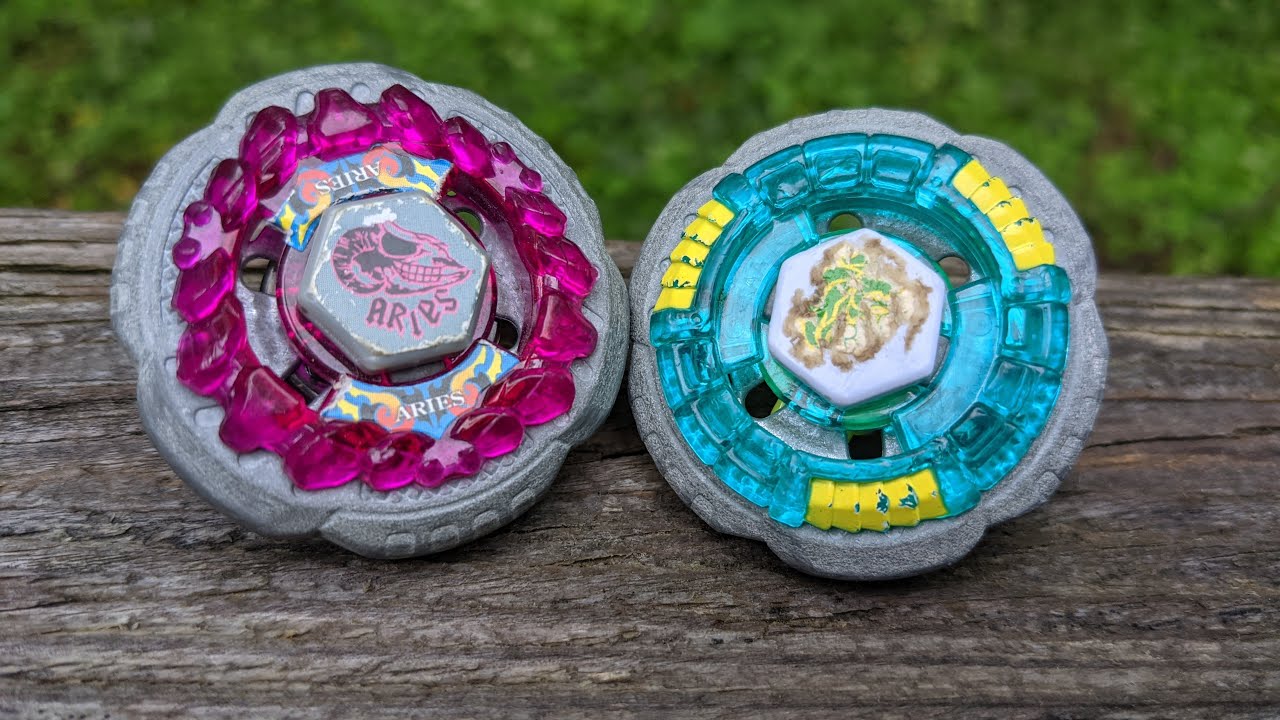 Rock Aries ED145B vs Rock Leone 145WB | Metal Fight Beyblade