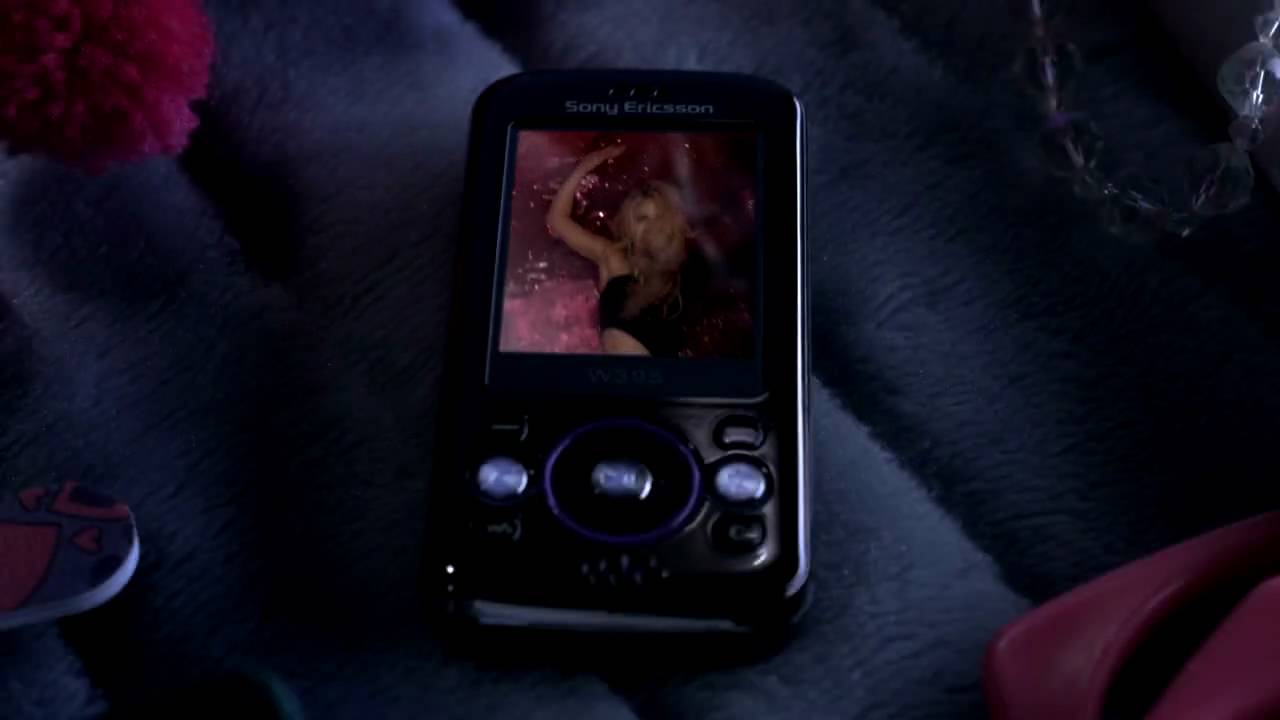 Sigue a la luna - Shakira & Sony Ericsson
