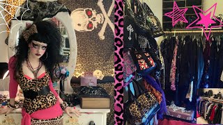 My Goth Closet Tour!