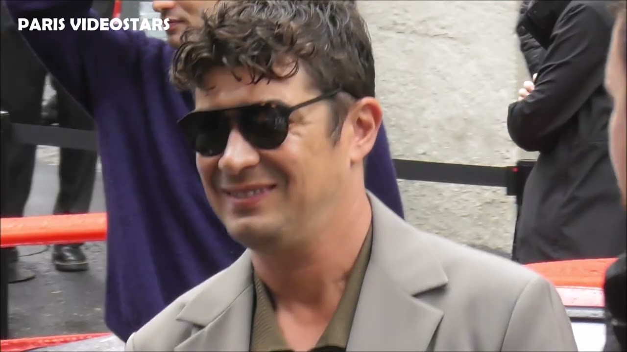 Riccardo Scamarcio @ Milan Fashion Week 27 september 2025 show Ferrari - Milano