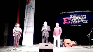 Ngai Dai bien lam thoi Su quan Ba Lan phat bieu khai mac buoi bieu dien 26/11/2013