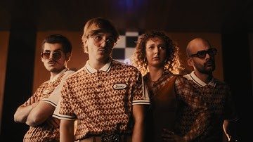 N3 - FUL DOBR (SEXY) feat. Schayes (Official Video)