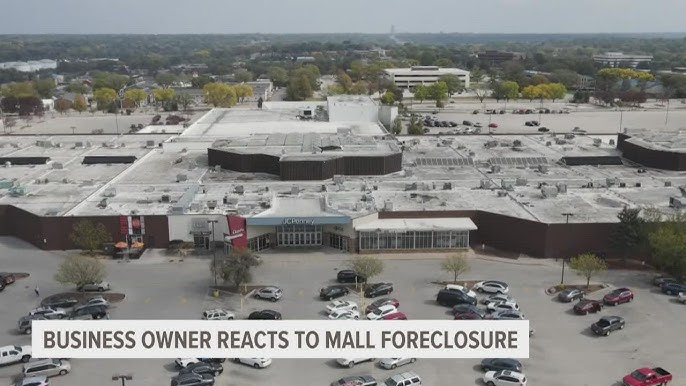 Von Maur reportedly leaving Valley West Mall 