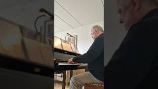 It Might As Well Be Spring - Oscar Hammerstein/R. Rodgers - Tom Pedersen