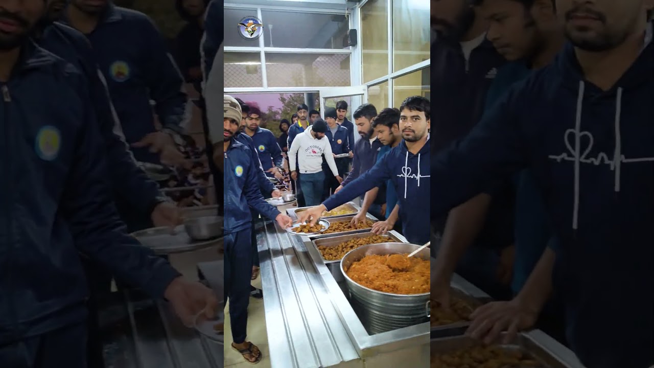 7 क्विंटल शुद्ध देसी घी से बना गाजर का हलवा | Special Diet @Tagore Coaching 