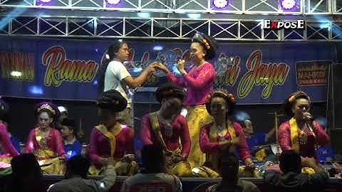 JOSS SAWERRRR  
