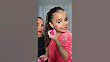 Makeup Tutorial Makeup By 6 Year Old Kassie 