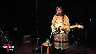 Cold Specks - Old Stepstone (Live at WFUV)