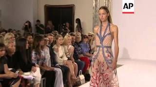 Download lagu Temperley turns to naughty 16th century Japanese Shunga prints for inspiration Temperley turns to naughty 16th century Japanese Shunga prints for inspiration