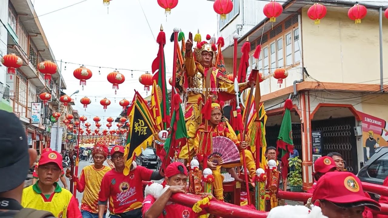 Festival cap go meh kota SINGKAWANG 2025