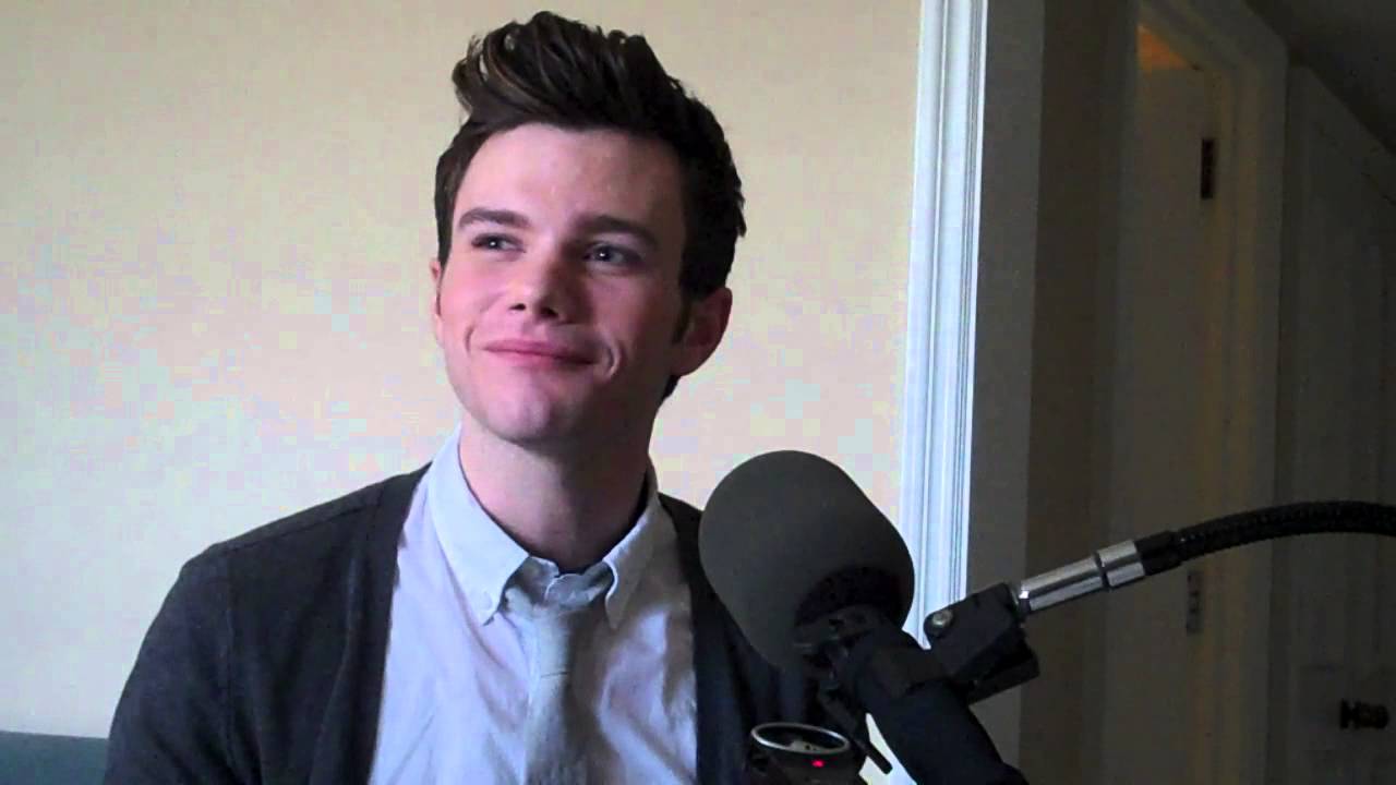 Chris Colfer Doesn T Want To Be Typecast Or Pigeonholed For Being Gay Huffpost