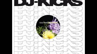 Gold Panda - Through Clouds (DJ-Kicks)
From the Gold Panda DJ-Kicks out now on !K7
iTunes: http://smarturl.it/3osjq2
!K7 Webstore: https://k7-records.k7store.com/release/88880-gold-panda-gold-panda-dj-kicks
Follow Gold Panda:
https://www.facebook.com/iamgoldpanda/
https://twitter.com/goldpanda
Follow !K7:
https://www.facebook.com/K7Records/
https://www.twitter.com/K7records/
https://www.instagram.com/k7records/
https://www.k7records.com/
Follow DJ-Kicks:
https://www.facebook.com/K7DJKicks/
http://www.dj-kicks.com/ Gold Panda - Through Clouds (DJ-Kicks)