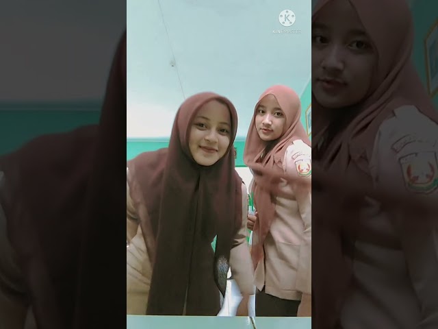 Kompilasi Tiktok SMA Viral 2022 class=