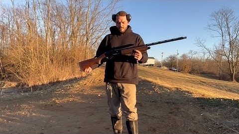 Cover Image for Cheap Semi-Auto 12 Gauge Shotgun Review! Charles Daly 601 Field Semi-Auto