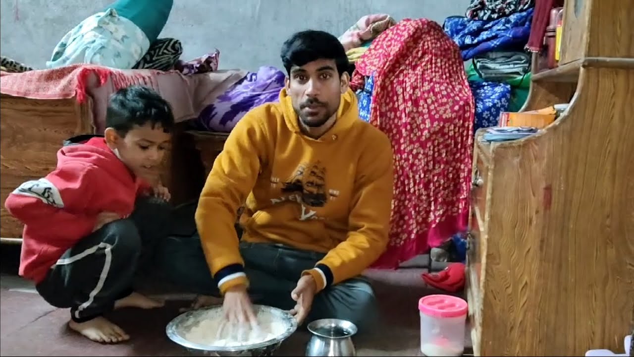 Kacche pakke paraathe banaye mene #rawat sumit vlogs 