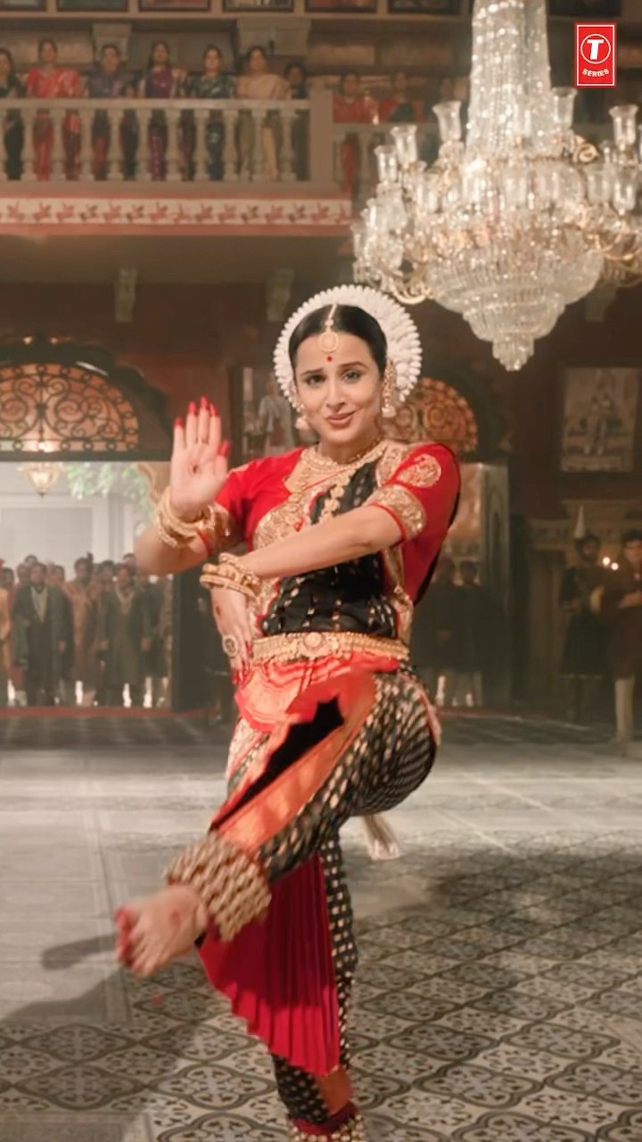 Vidya Balan's Iconic Dance on Ami Je Tomar 3.0? | Bhool Bhulaiyaa 3 | Shreya Ghoshal